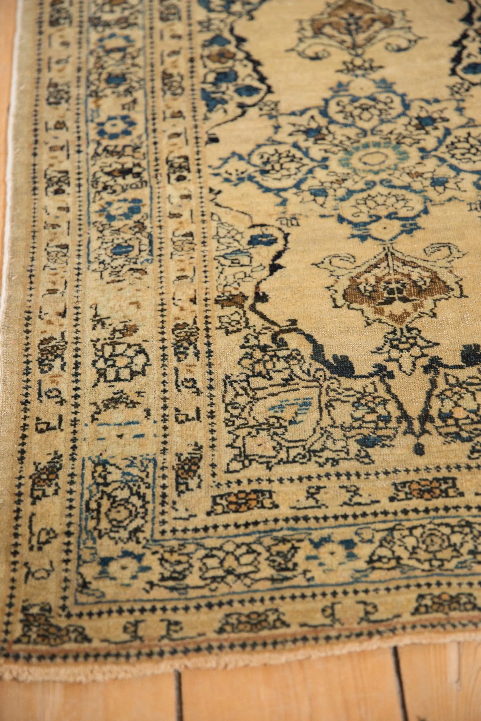 2x3 Antique Fine Tabriz Rug Mat