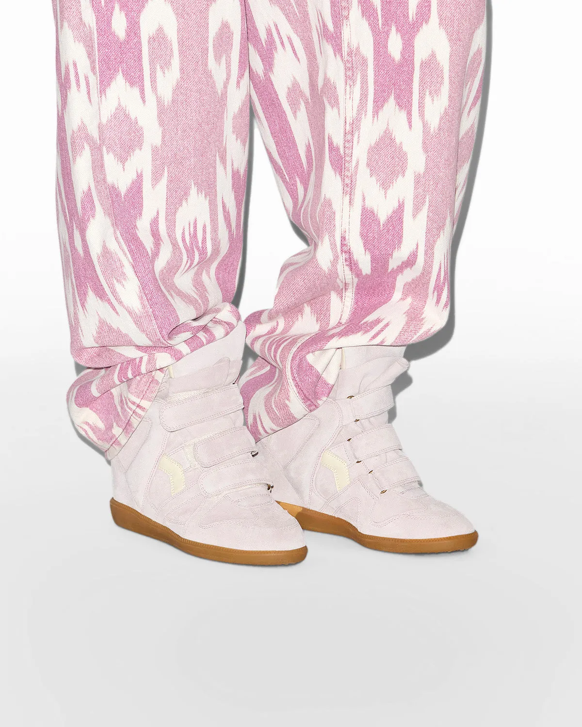 BEKETT SNEAKERS