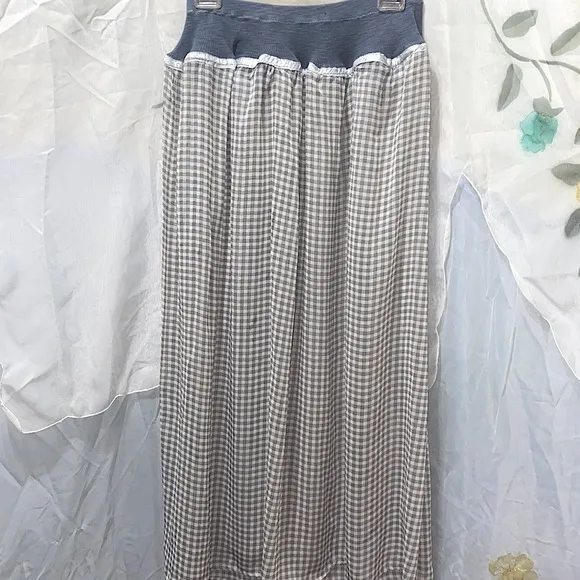 BOHO/SHABBY-CHIC MAXI GREY/WHIT CHK SKT SZ M