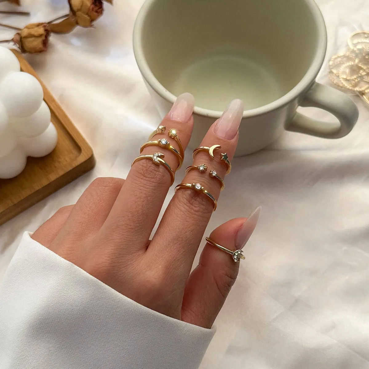 Chic 7 Pieces Moon Star Rings Set