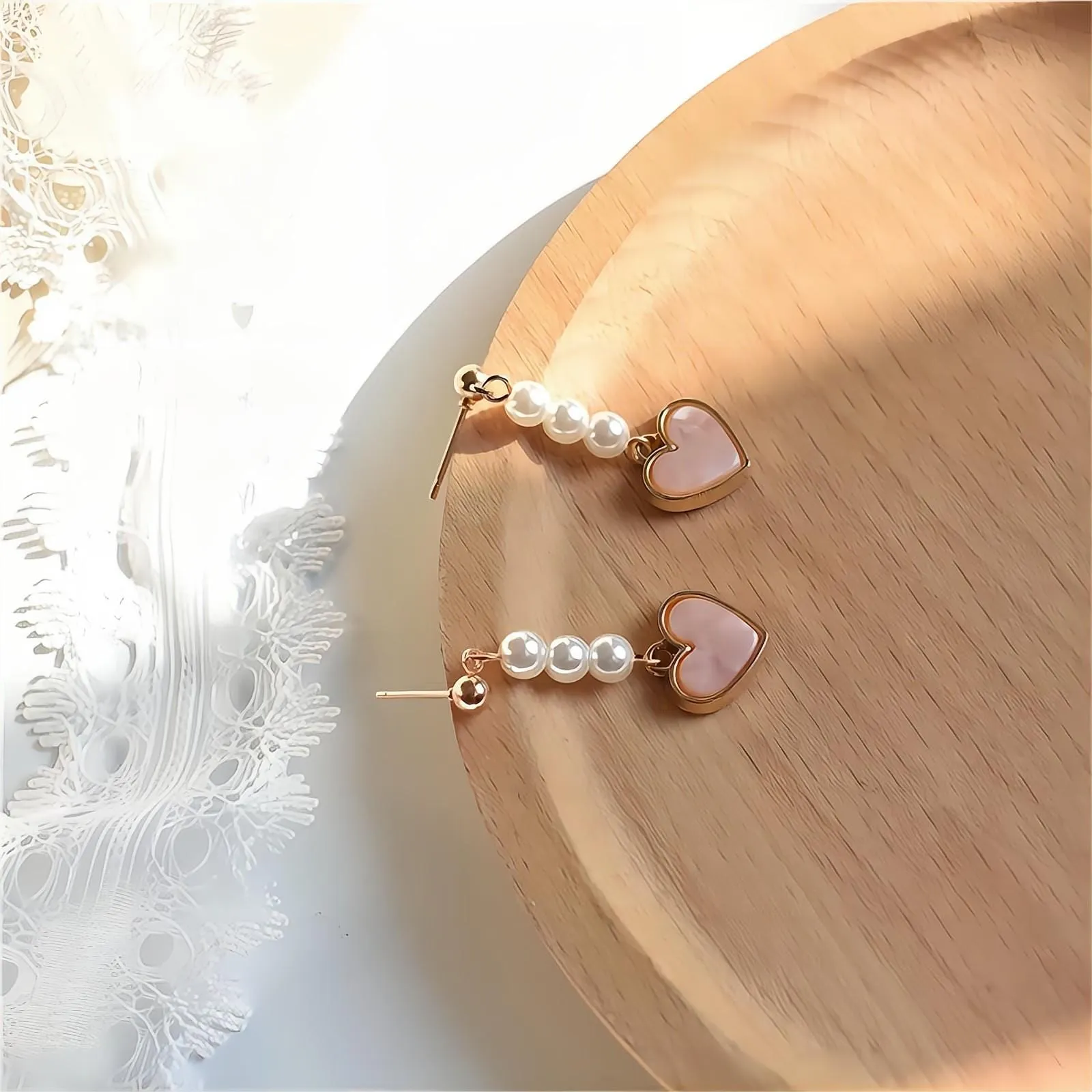 Chic Pearl Heart Dangle Earrings