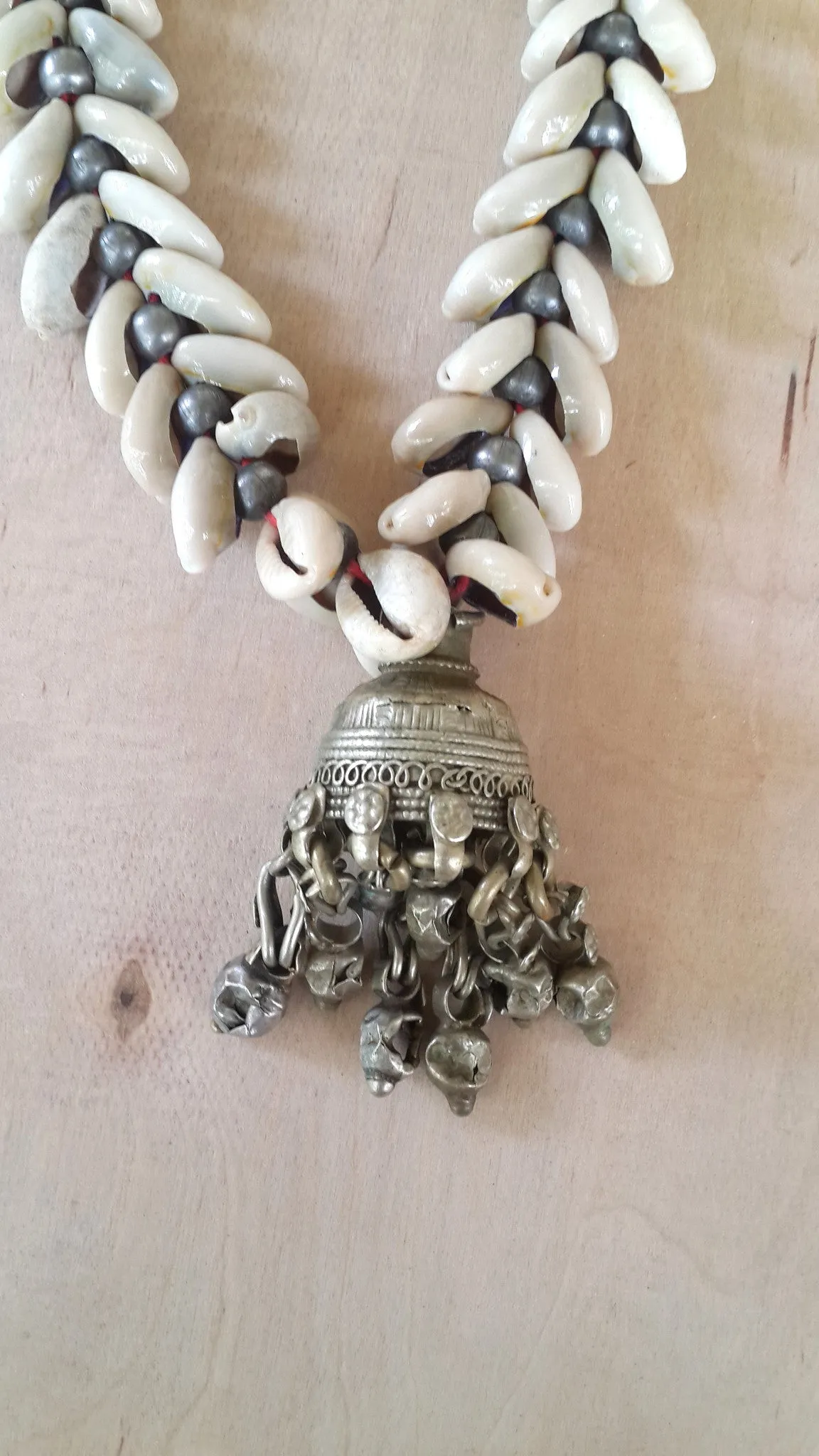 COWRI GIPSY Necklace SMALL