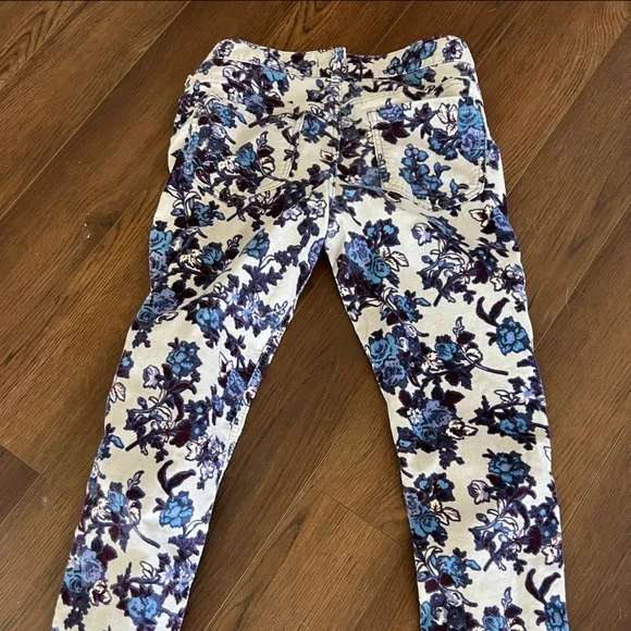 Free People floral corduroys so 27