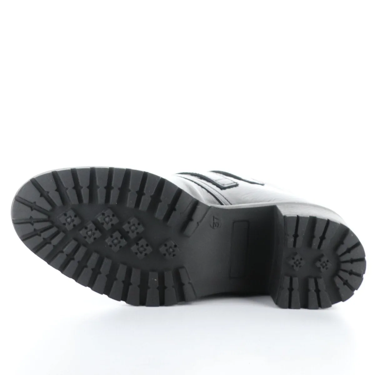 Issey Black