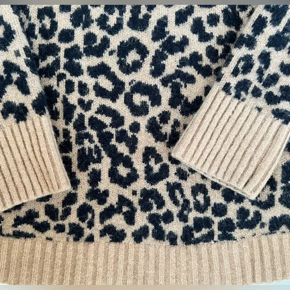 J. Crew Leopard Print Turtleneck Sweater - Supersoft and LIKE NEW!