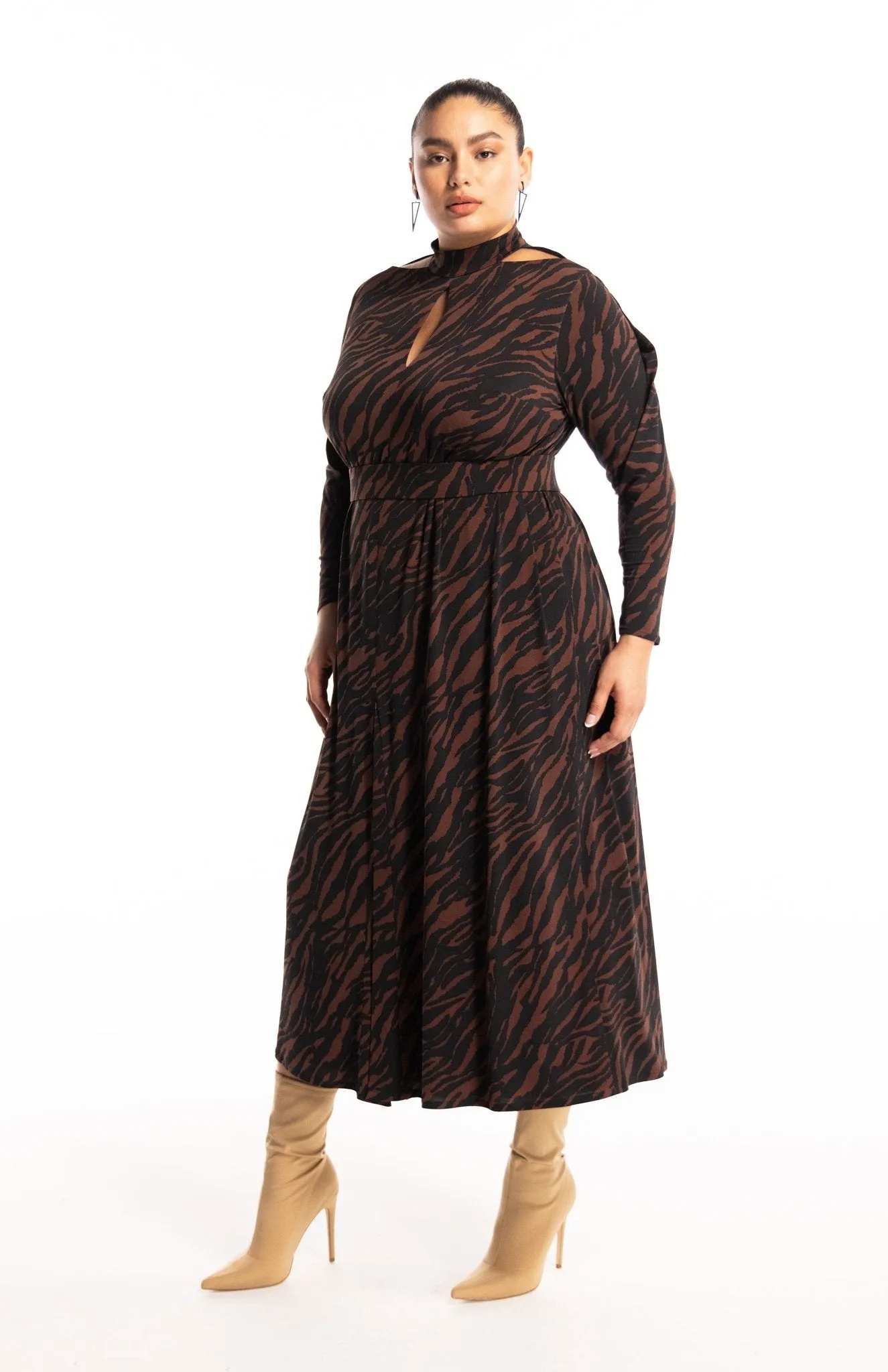 Kriti Cocoa | Modern Chic: Draped Knit Dress