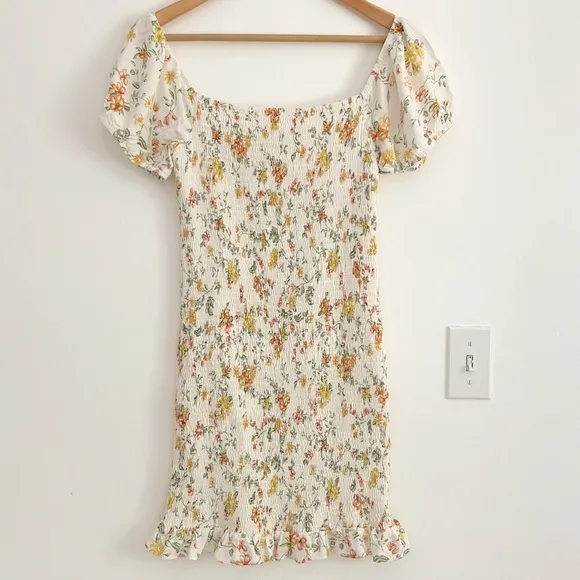 Lost   Wander Big Escape Floral Minidress Smocked Short Puff Sleeve