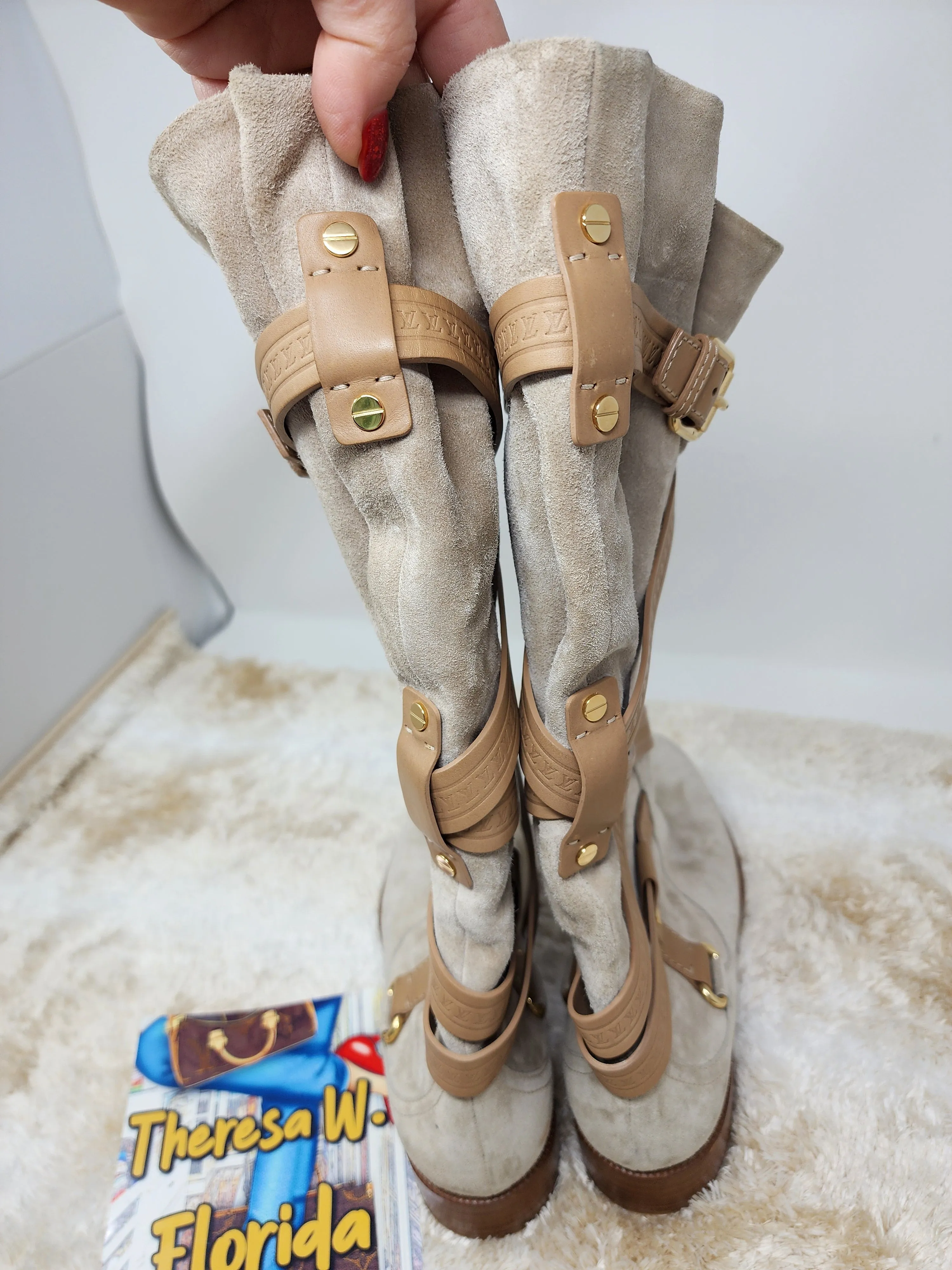 LOUIS VUITTON BEIGE SUEDE CRISS CROSS BUCKLE BOOTS - 39
