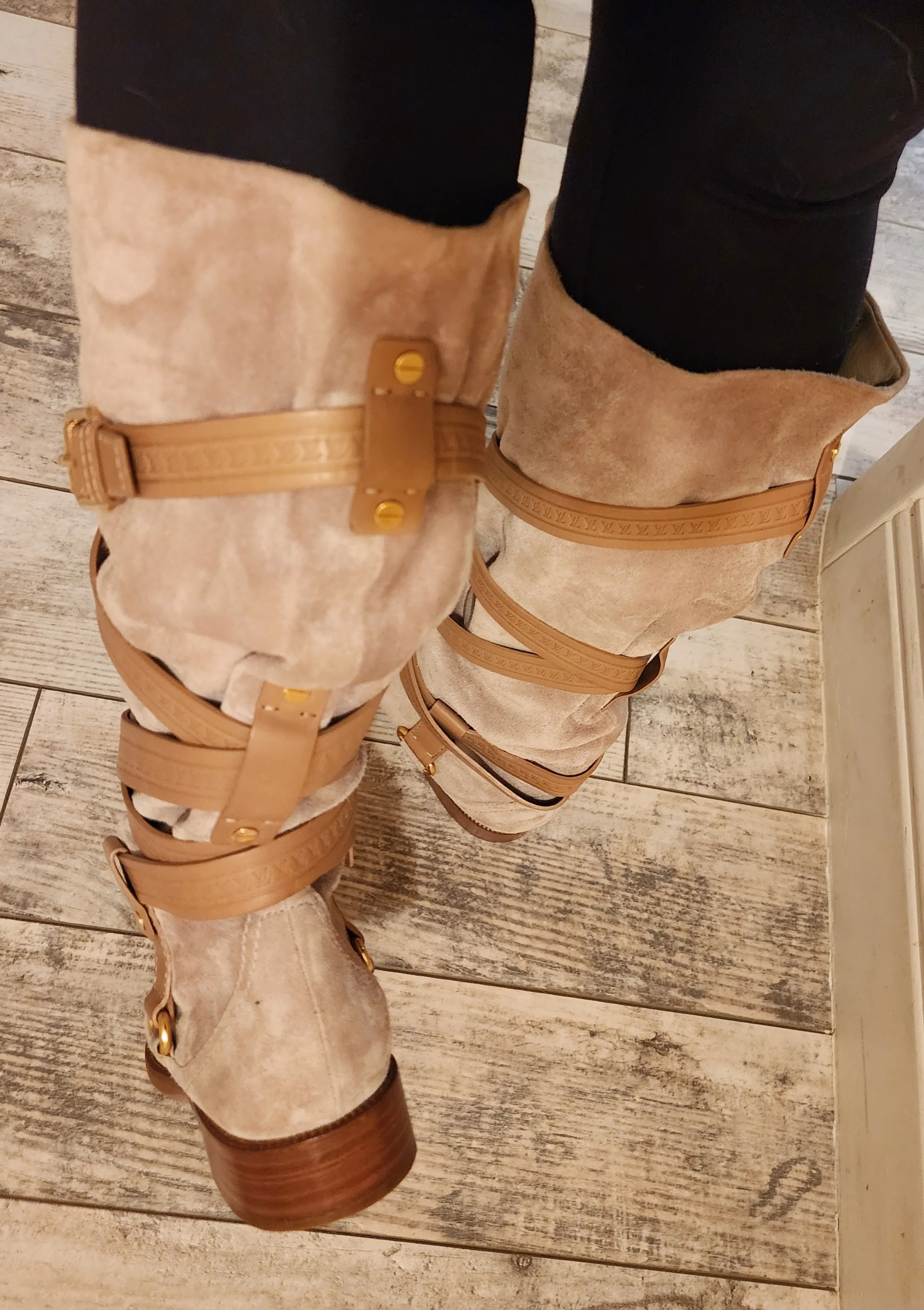 LOUIS VUITTON BEIGE SUEDE CRISS CROSS BUCKLE BOOTS - 39
