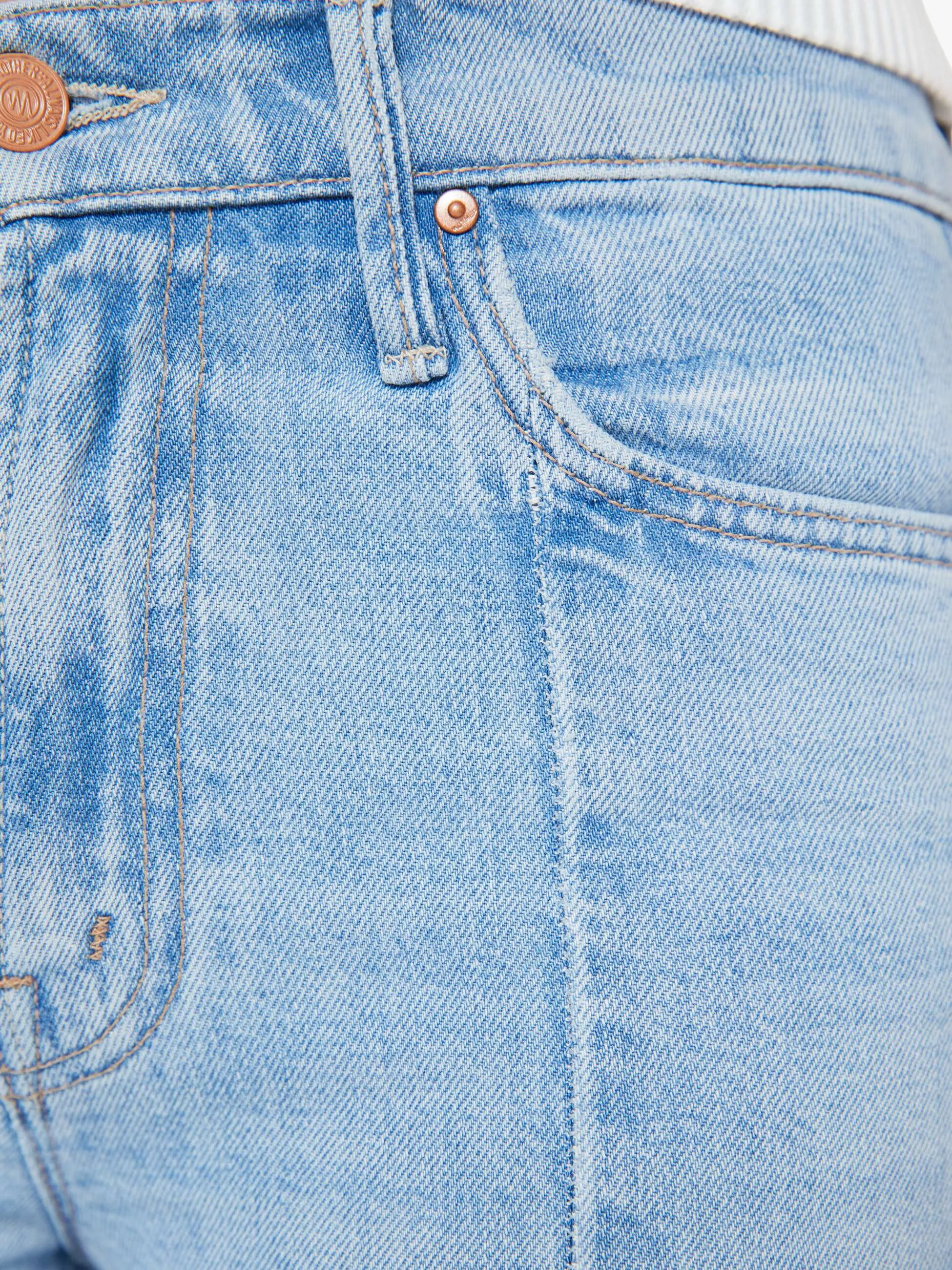 MOTHER DENIM INSIDER CROP POINTY FRAY