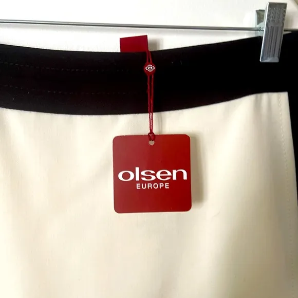 Olsen Europe Neo City Black and Cream Pencil Skirt‎ NWT
