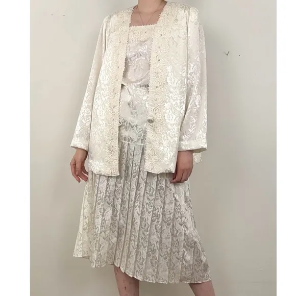 Vintage Jo Hanna York White Floral Satin 3-Piece Skirt Set