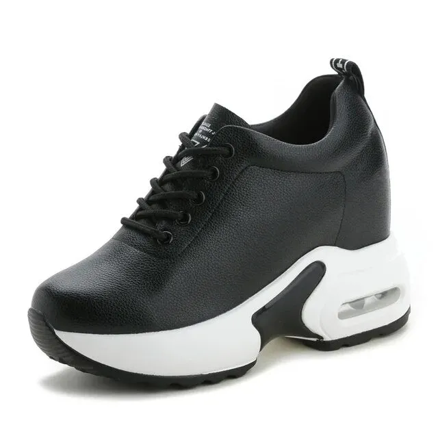 Women's Black White Sneakers Pumps Soft Leather Shoes