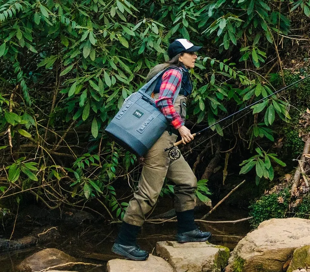 YETI Camino Carryall 20L Tote Bag